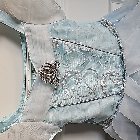 Disney Cinderella Castle Collection Costume In Kids Size 4 - Picture 5 of 9